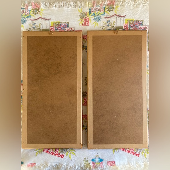 VTG MCM teak carved man & woman praying red and gold backdrop - Picture 4 of 6